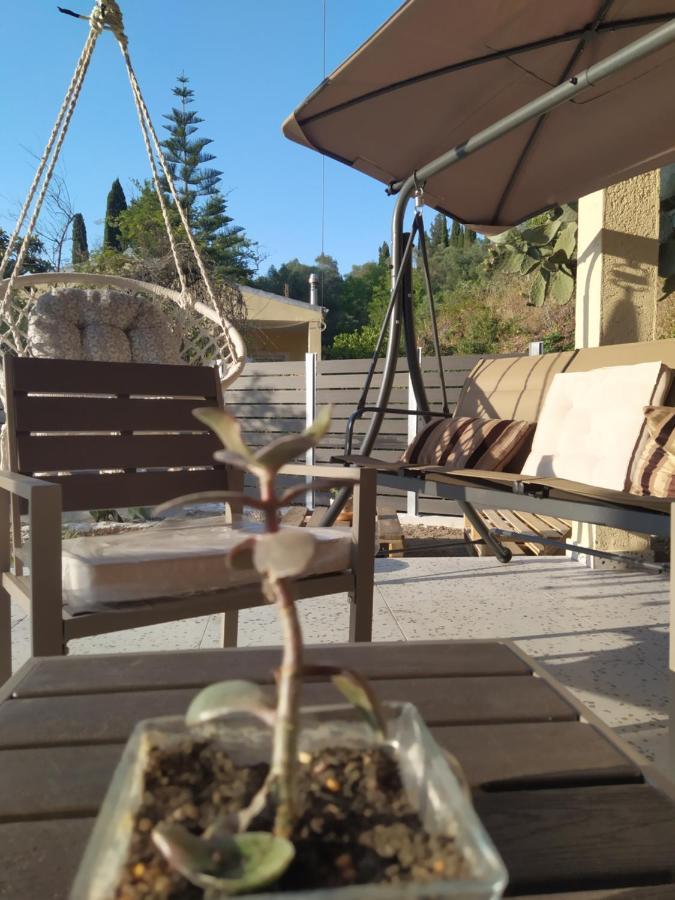 Nikos' Gastouri (Corfu)